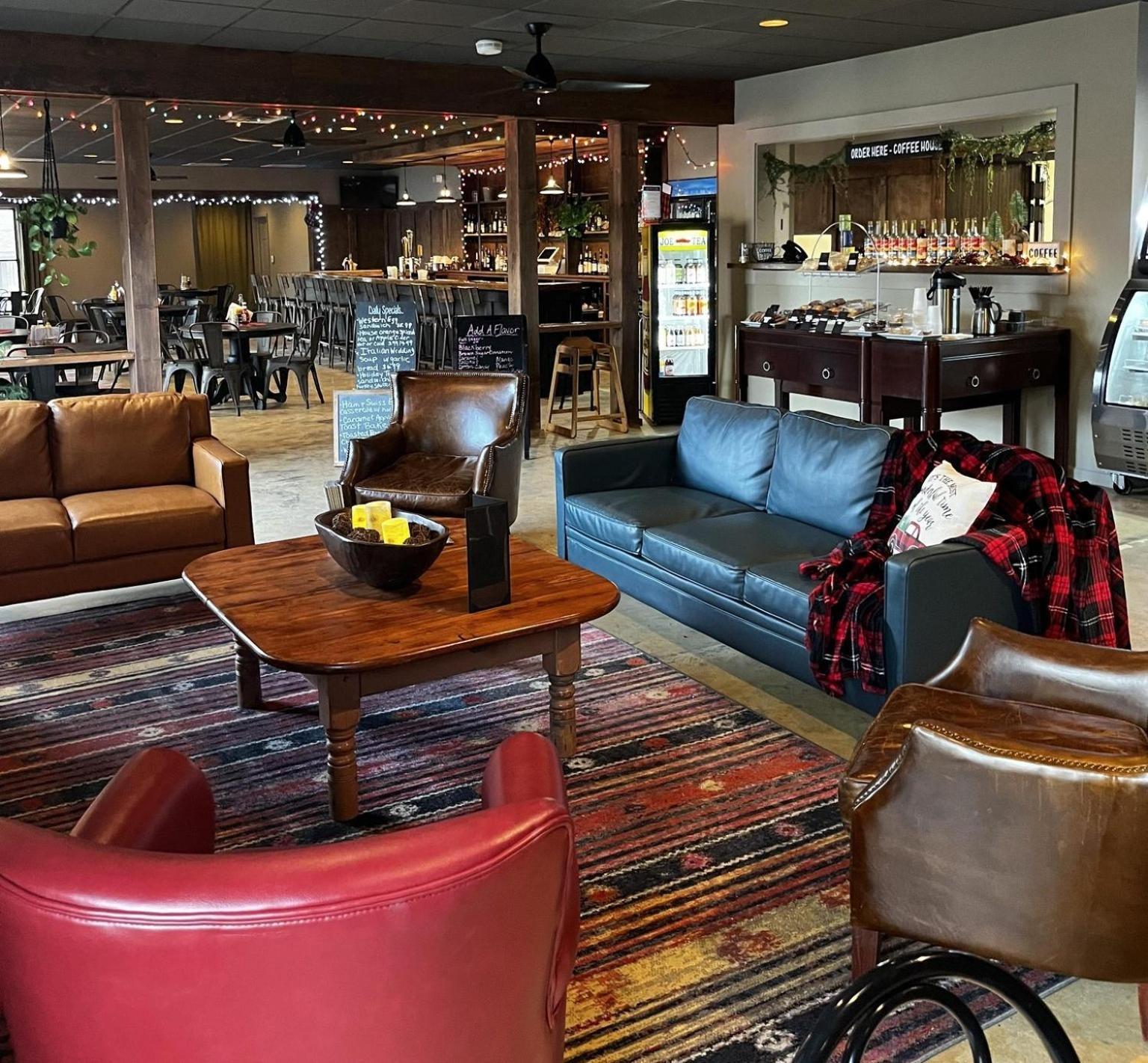 Mountain View Lodge Clifford Bagian luar foto